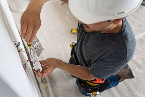 Reliable Outlet Repair contractor in Windsor, CA by No Joke electrician